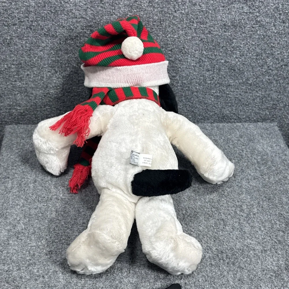 United Feature Syndicate Vintage Macy's Snoopy Plush‎ 18